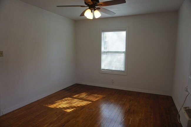 Photo - 2309 27th St