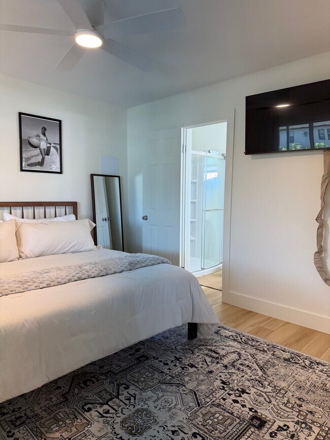 Photo - 906 Harbor Dr S