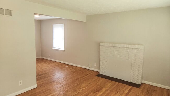 Photo - "Charming 3-Bed Home with Gleaming Hardwood Floors on Jackson Ave, Berkeley!"