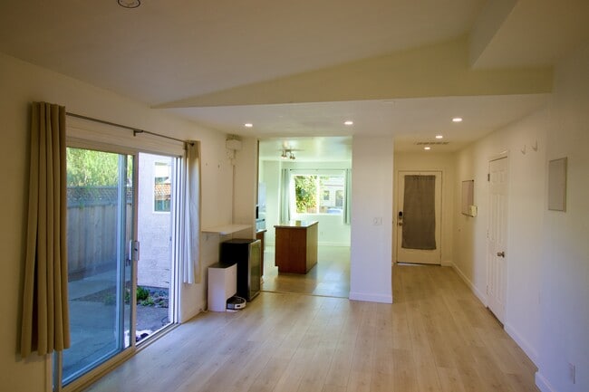 Photo - 1755 Tulane Ave