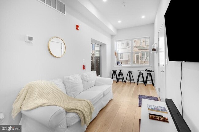 Photo - 1702 Point Breeze Ave Apartment Unit C