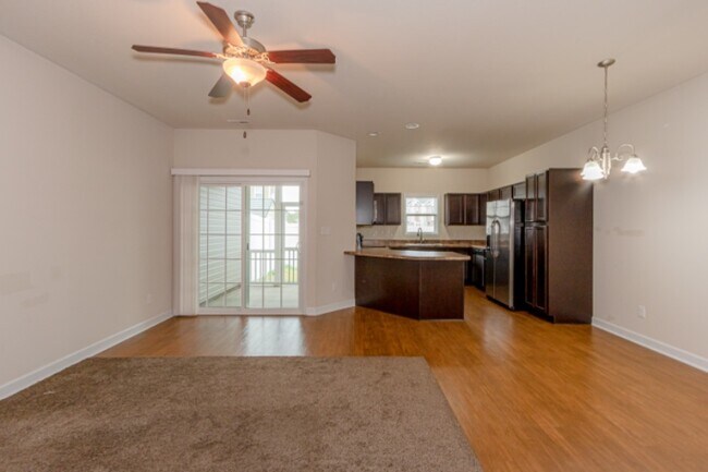 Photo - 500 Caldwell Loop