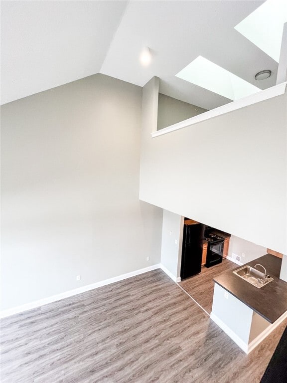 Photo - 270 Exchange Blvd