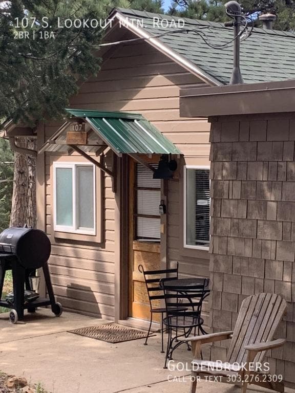 Photo - 107 S Lookout Mountain Rd