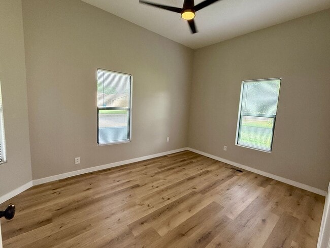 Photo - 1025 N 6th St