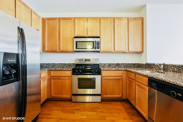 Photo - 1600 S Prairie Ave Unit 1805