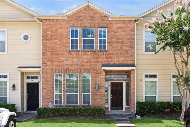 Building Photo - 1942 Gentryside Dr Rental