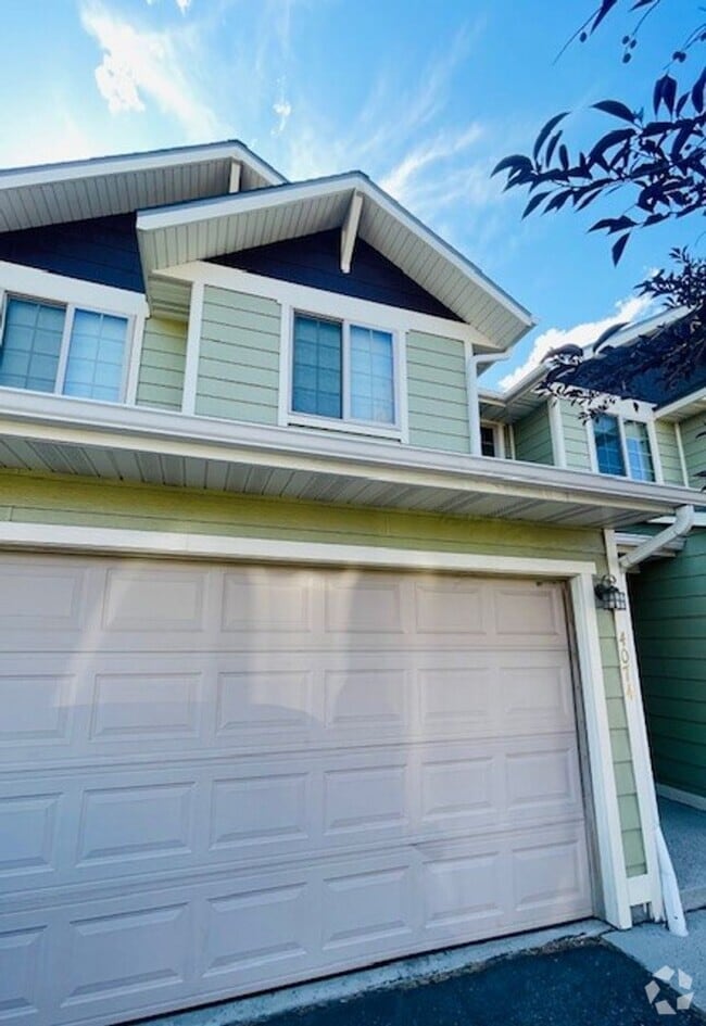 Building Photo - Opportunity in Broadwater Court Community Rental