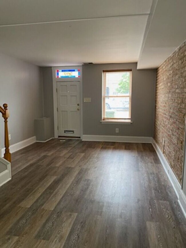 Photo - 2 Bedroom with Rear Yard