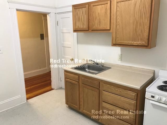 Building Photo - 1375 Commonwealth Ave Unit 6 Rental