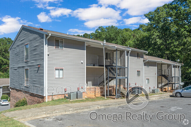 Building Photo - 1607 14th Ave E Unit Apt 38