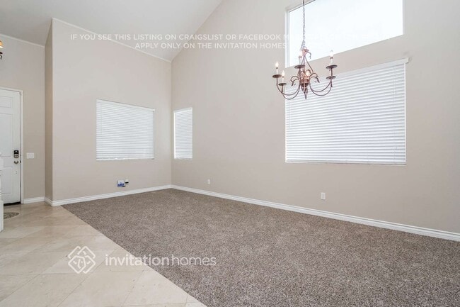 Photo - 1869 Petaluma Dr