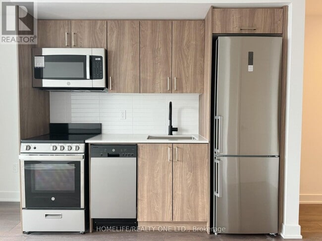 Photo - 758 Dovercourt Rd Unité 308