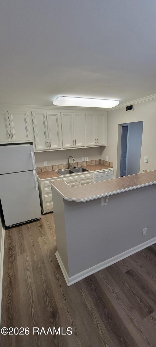 Photo - 220 Doucet Rd Unit 230d