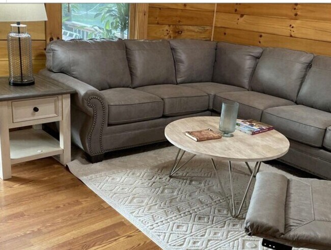 Photo - Charming 3 bedroom cabin in gated community