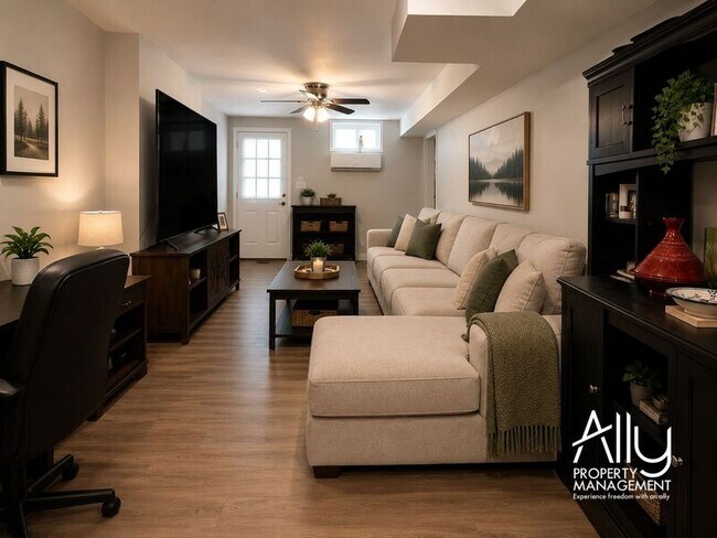 1210 Agnese St Unit B
