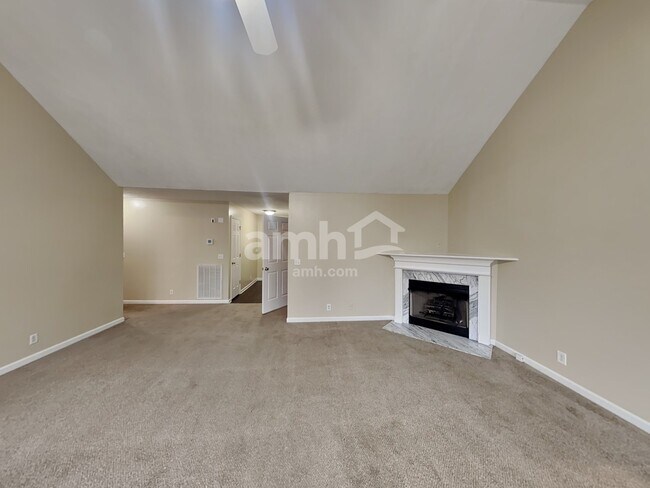 Photo - 1612 E Blairmont Dr