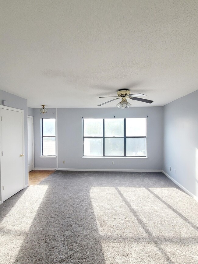 Photo - 100 Brighton Hill Rd