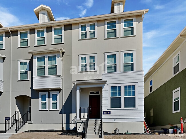 Building Photo - 6014 W S Jordan Pkwy Rental