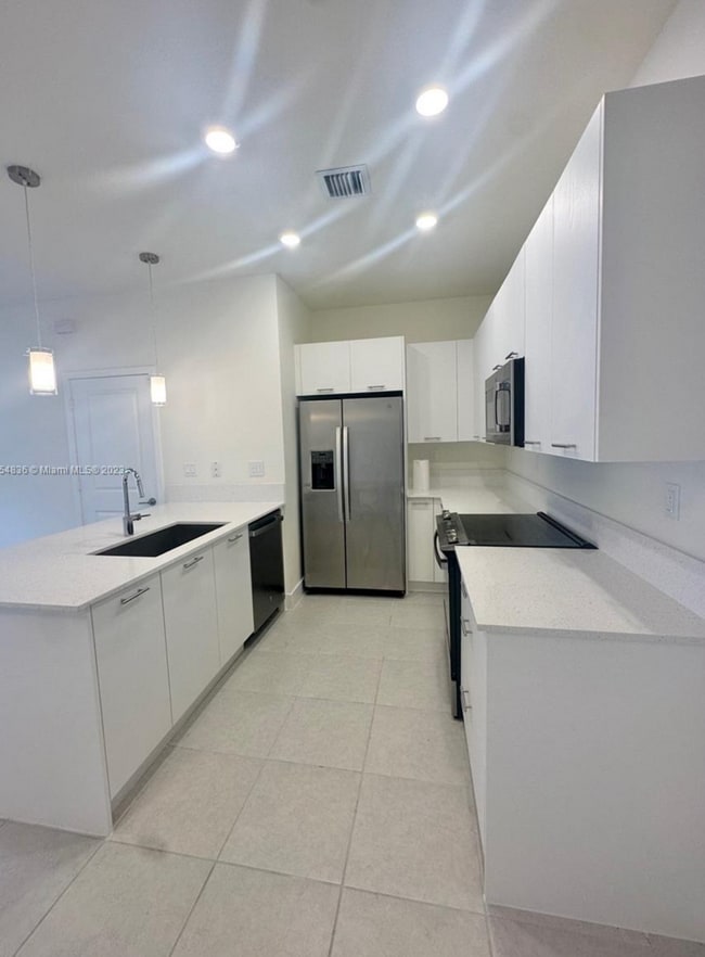 Photo - 8130 NW 42nd St
