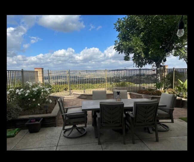 Photo - 711 S Tourmaline Ct