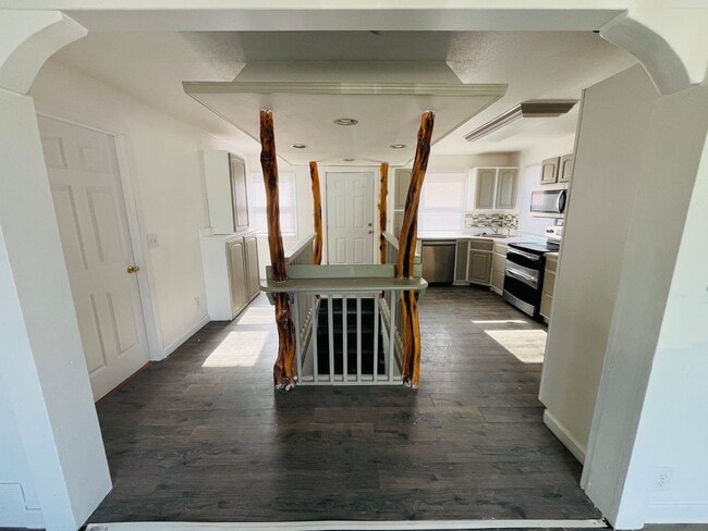 Photo - 4 bed 2 bath home with 4 car shop