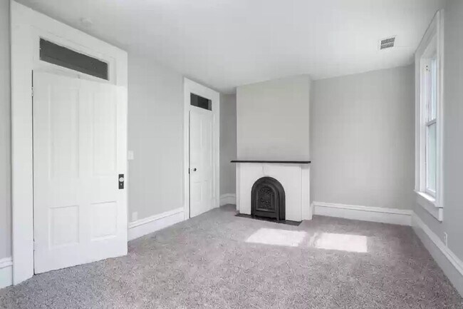 Photo - Welcome to 125 E High!