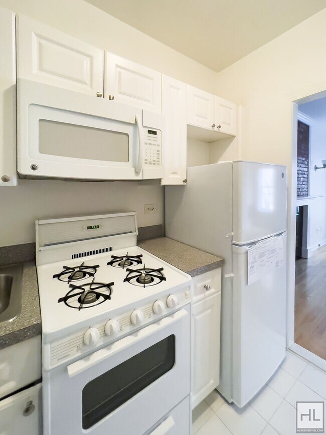 Photo - WEST 56 STREET Unit 4B