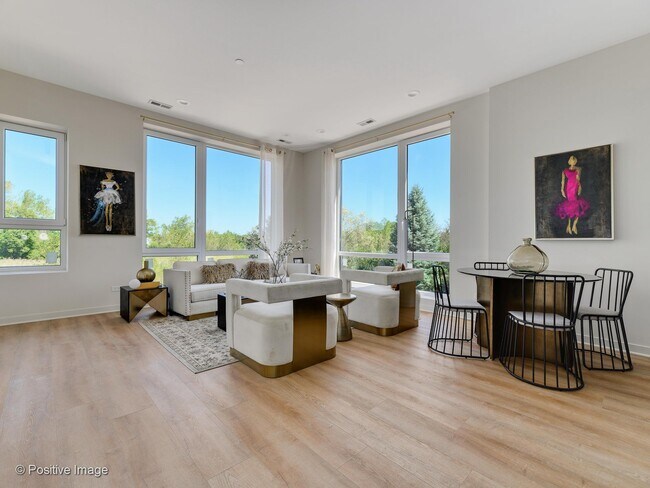 Lakeland Lofts Apartments