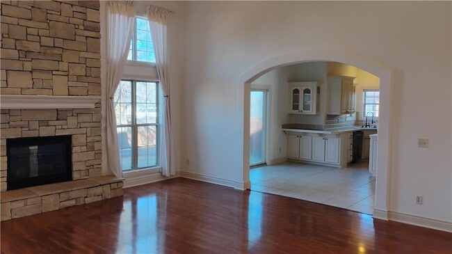 Photo - 3909 NE Kensington Ave