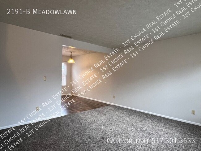 Photo - 2191-B Meadowlawn-