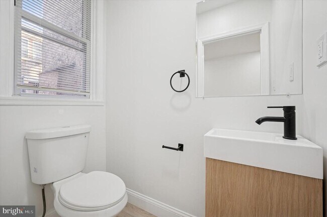 Photo - 3251 N Marston St