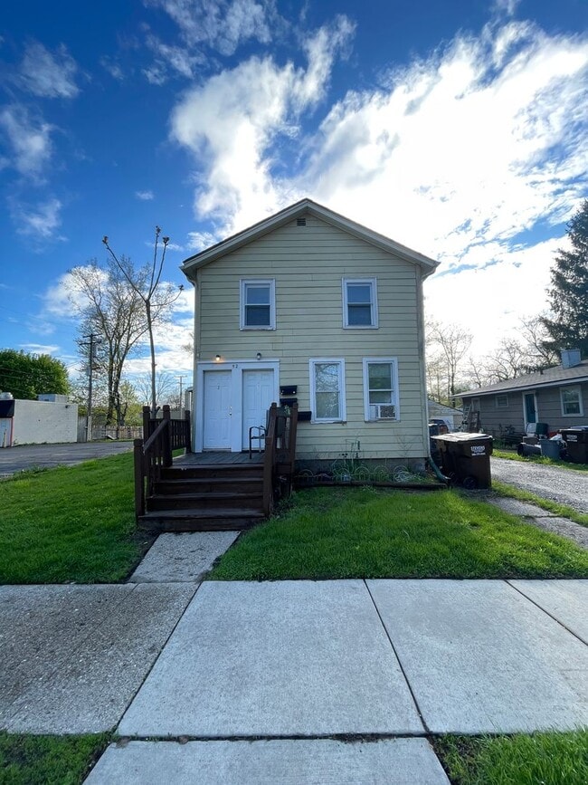 Building Photo - 526 N Huron St Unit 526 N. Huron St. #2