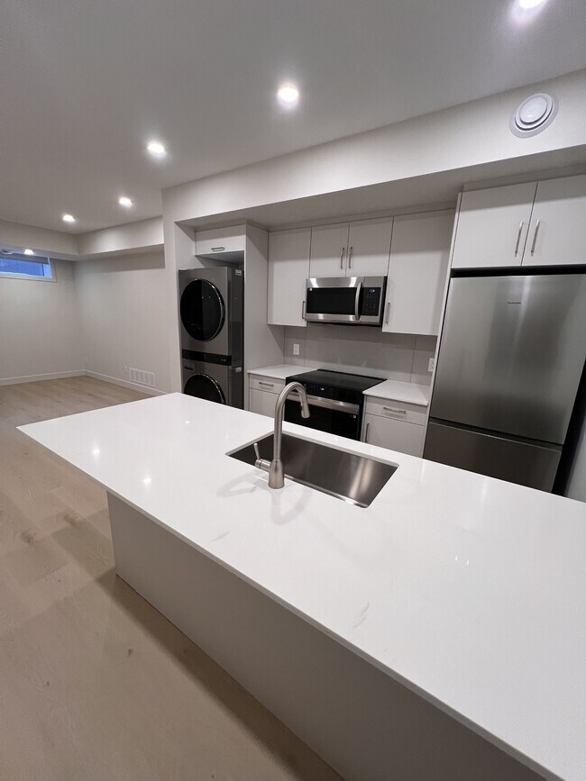 Photo - 79 Marquette Ave