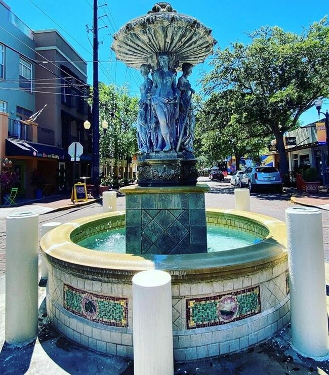 Photo - 1014 E South St Unit 16