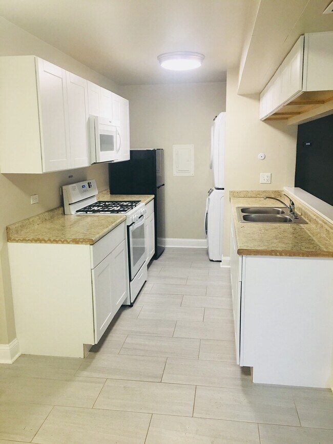 Photo - 6883 Fillmore Dr Unit 1