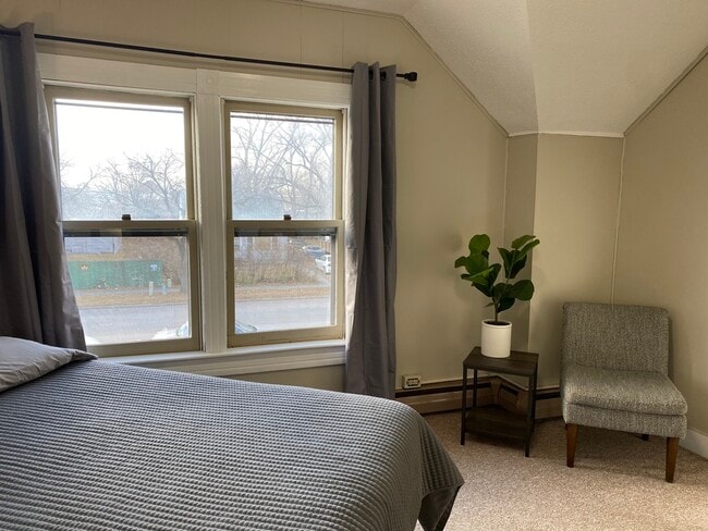 Photo - 523 21st St N Unit 3