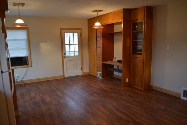 Photo - 1648 Cahoon St