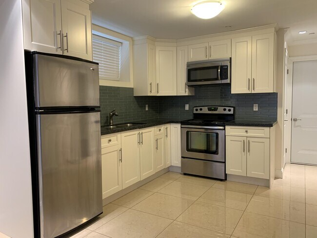 2775 W 14th Ave Unit 1
