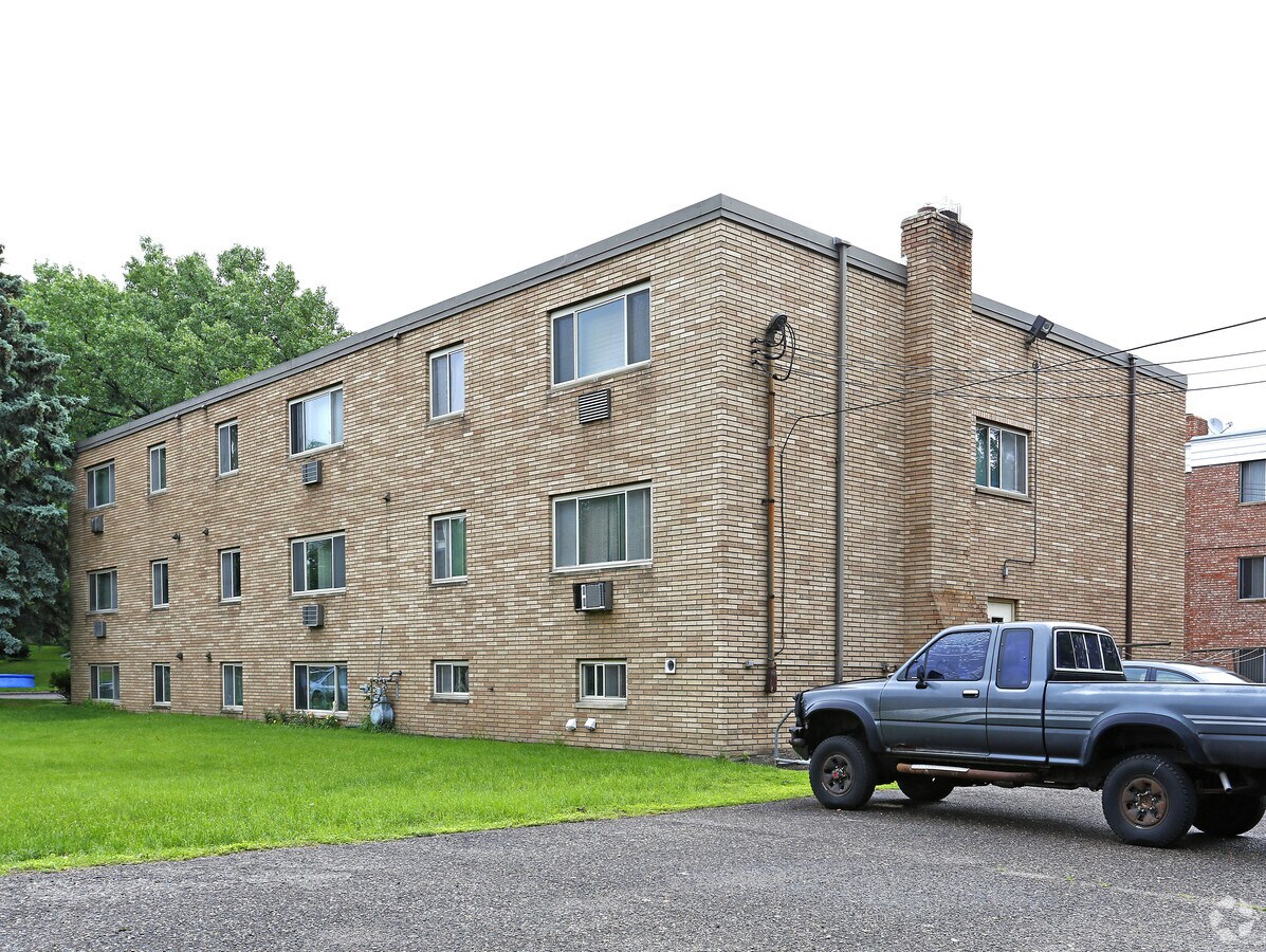 Photo - The Vogue Apartments