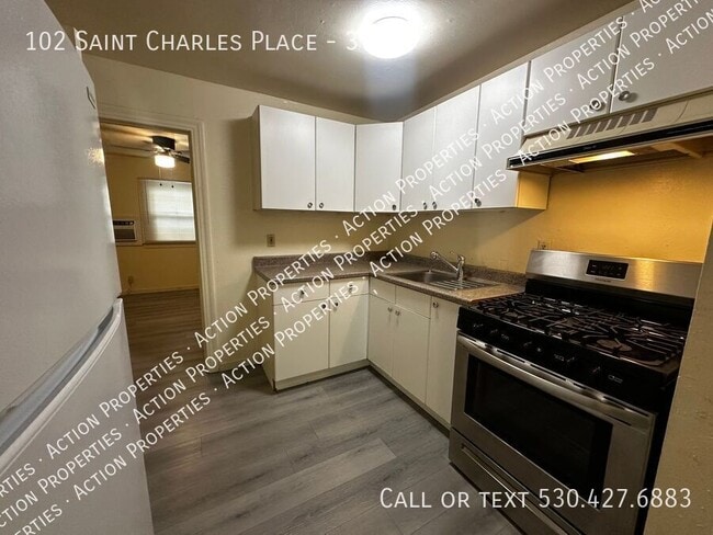 102 W St Charles St Unit 3