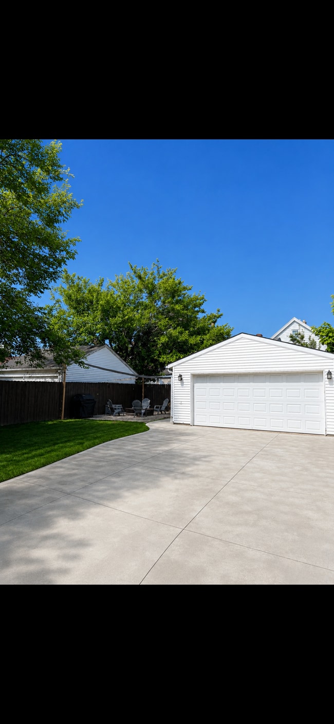 Photo - 2029 Dowd Ave