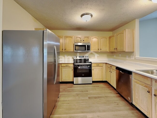 Photo - 1493 Brigade Cir