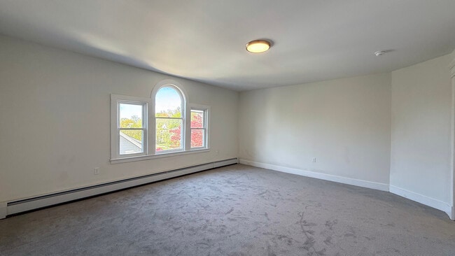 251 Fairfield Ave Unit 2nd Fl