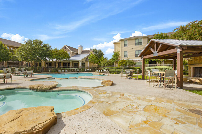 Photo - The Ranch at State Highway 123 Apartments