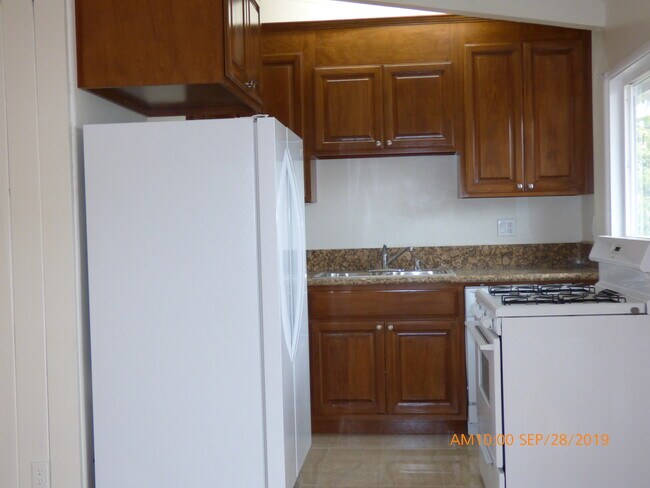 245 1/2 S Church Ln Unit 245.5