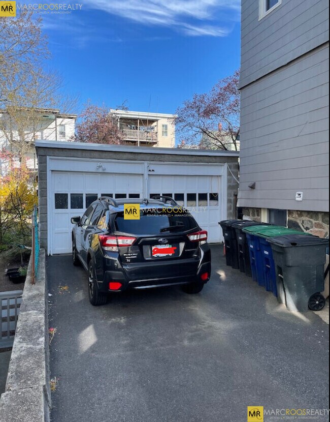 Photo - 14 Dow St