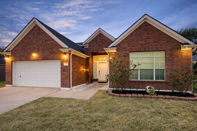 Photo - 3111 Birchleaf Dr