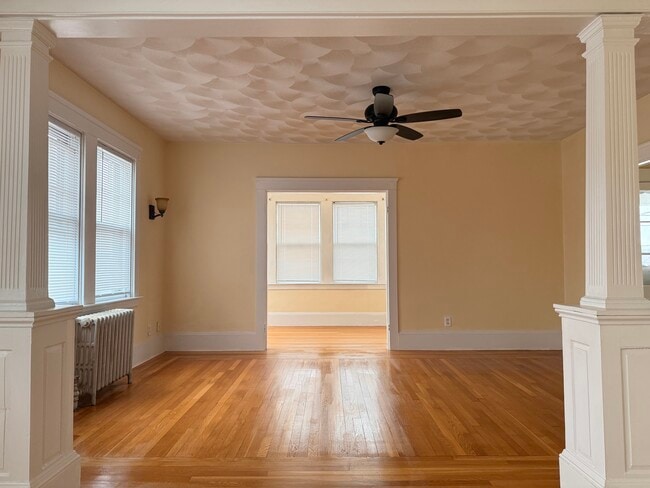 Photo - 93 Eldridge St Unit 2