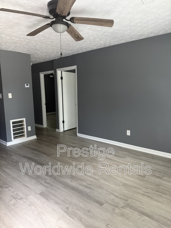 Photo - 4125 Sandfort Rd
